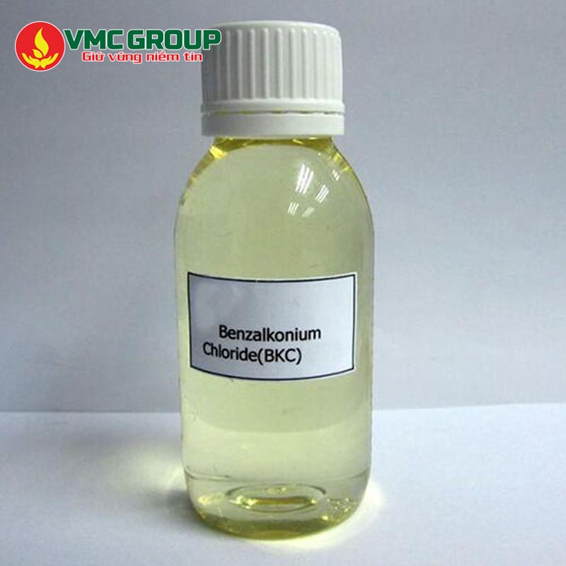 BKC 80 có dạng lỏng màu trong suốt đến vàng nhạt